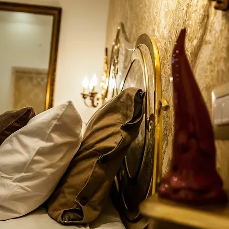 Domus Sanfelice Guest house Naples