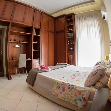 Apartment Cuore Napoletano A Due Passi Dal Lungomare *