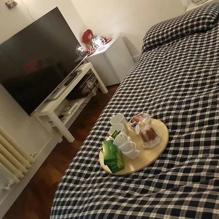 Small Bedroom Vomero's Guest house