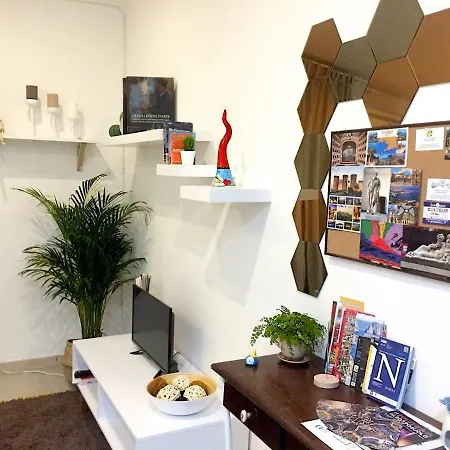 Lorenzo's Art Appartement Naples