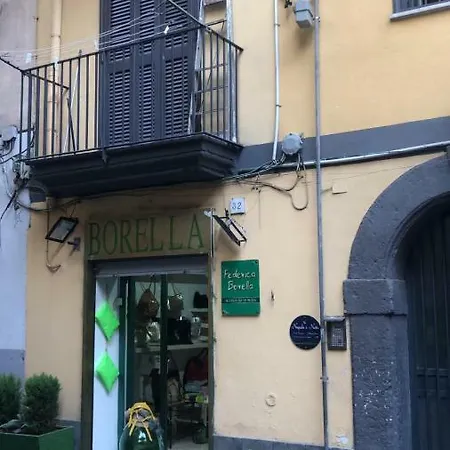Napule E'notte Naples