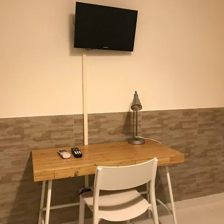 Pensjonat La Casa Di Flo Neapol