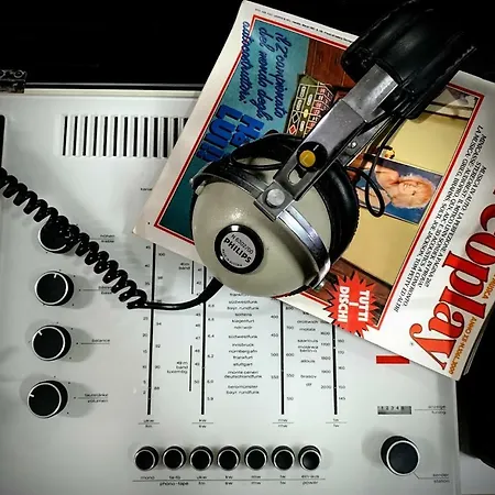 Vintage Music *