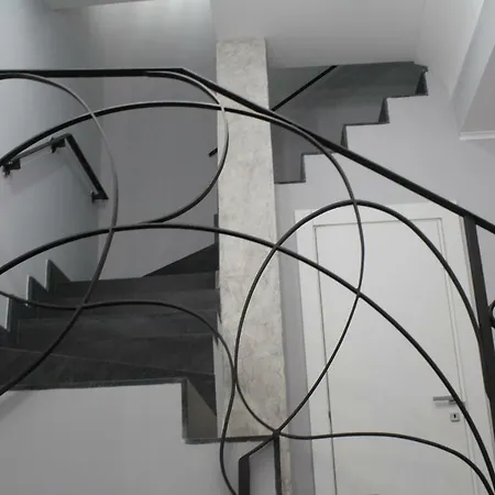Fiumara 3* Naples