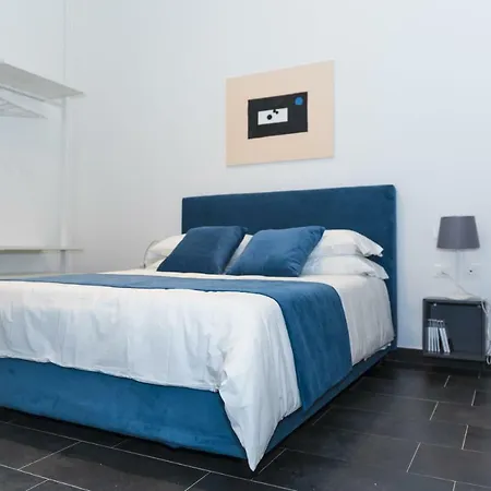 Duomo 77 Bed & Breakfast *