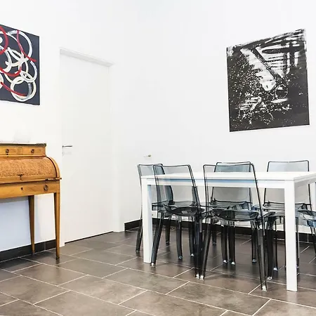 Duomo 77 Bed & Breakfast Naples