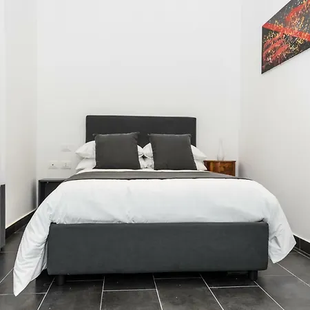 Duomo 77 Bed & Breakfast *