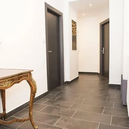 Bed & Breakfast Duomo 77