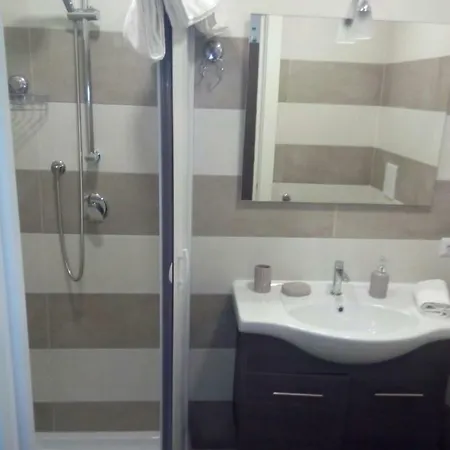 Gradoni Di Chiaia Twenty Three Bed & Breakfast *
