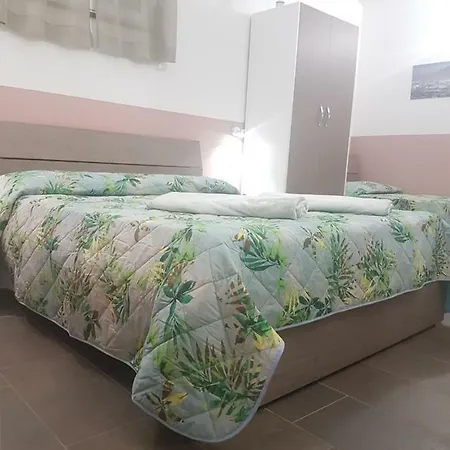 Bed & Breakfast Gradoni Di Chiaia Twenty Three