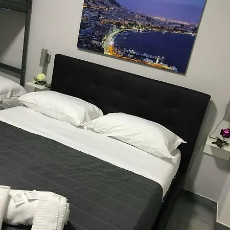 Bed & Breakfast Central Naples