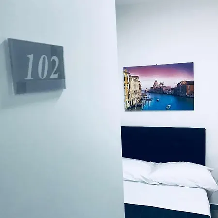 Central Bed & Breakfast Naples