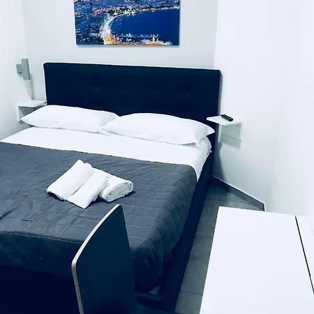 Central Bed & Breakfast