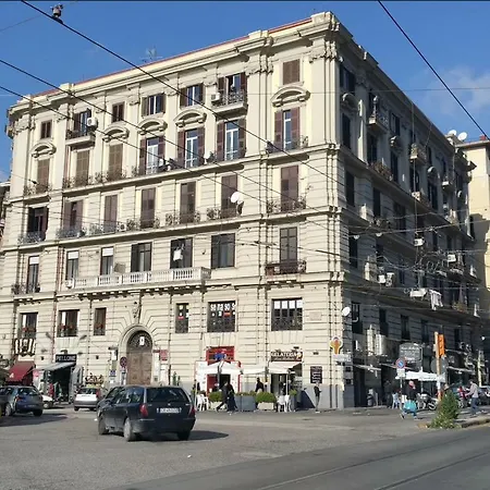Bed & Breakfast Metronapoli *