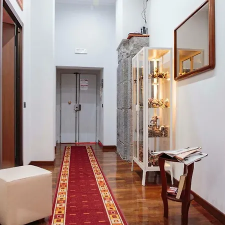 Palazzo Carafa Della Spina Napoli