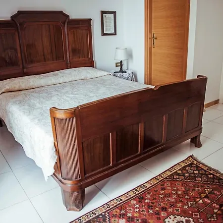 Miracoletti38 Guest house 2*