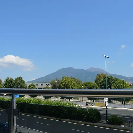 Vesuvius 3* Naples