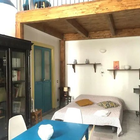 Balocchi E Profumi, Casa Tua Nel Cuore Di Naples