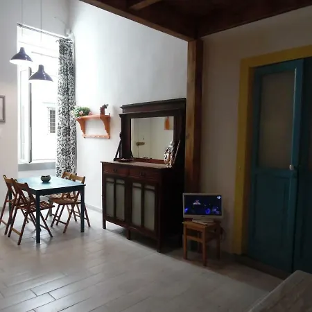 Balocchi E Profumi, Casa Tua Nel Cuore Di Naples