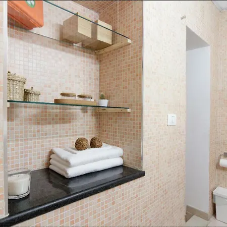 Appartement Lorenzo's Art *