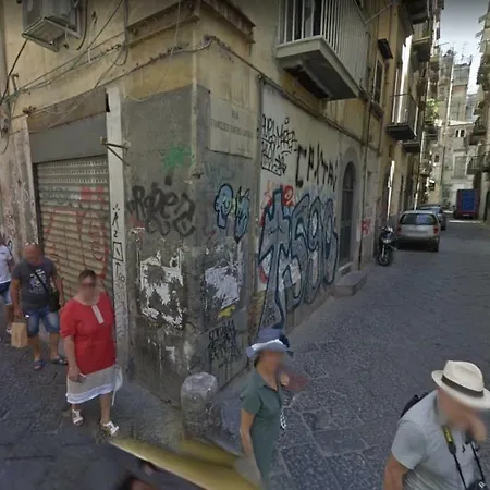 Lorenzo's Art * Naples