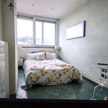 La Casa Sui Tetti Panzió Nápoly
