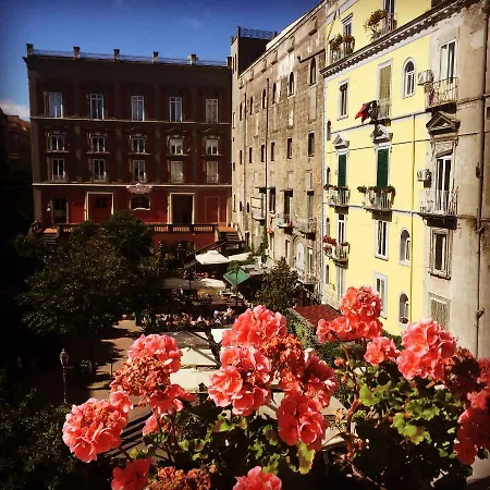Neapolis Bellini Bed & Breakfast Napels