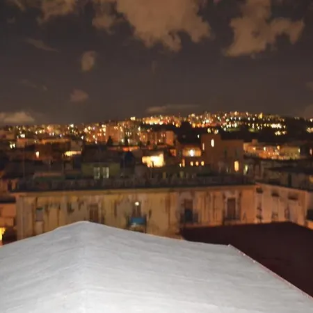 Sulle Tracce Di Sofia Loren * Napoli