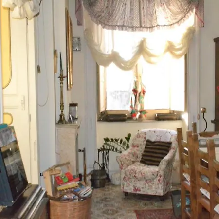 Sulle Tracce Di Sofia Loren Appartamento Napoli