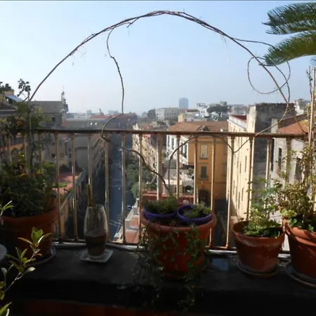 Appartamento Sulle Tracce Di Sofia Loren Napoli