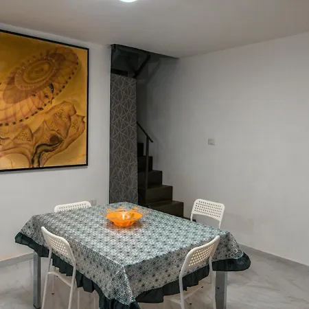 Holiday home De Stefano House *