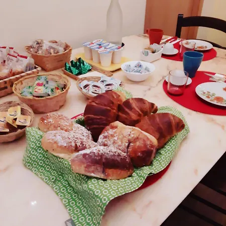 Casa Mariella Couette-café