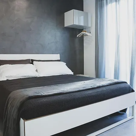 Bed & Breakfast Amica Geniale *
