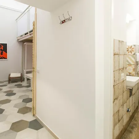 Anticaglia/24 Bed & Breakfast *