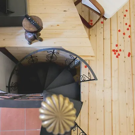 Anticaglia/24 Bed & Breakfast *