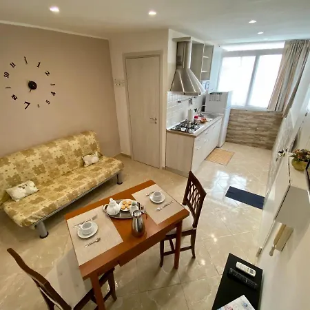 Holiday home Casa Lucia