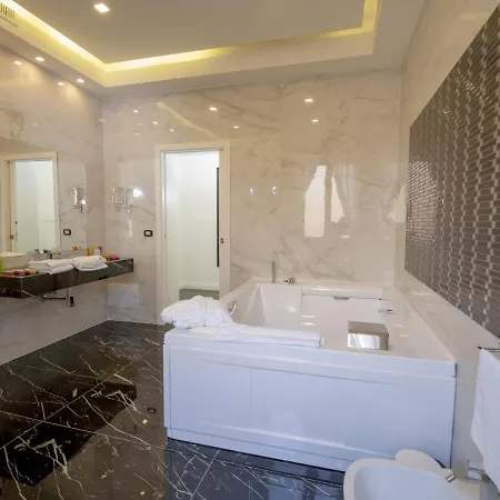 Palazzo Firenze 4* Neapol