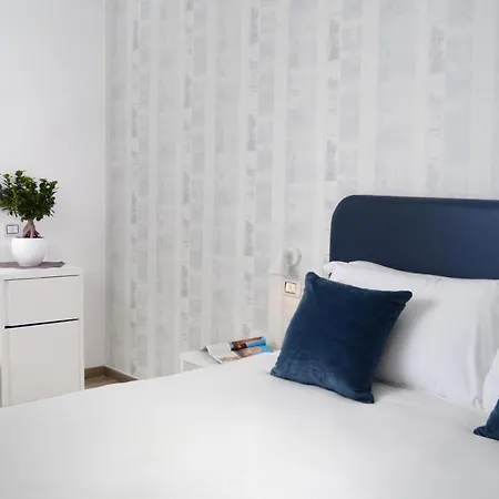 Couette-café Napoliseason & Breakfast 5*