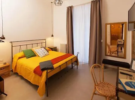 Crianza 5* Naples