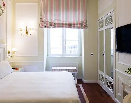 Palazzo Alabardieri מלון 4*
