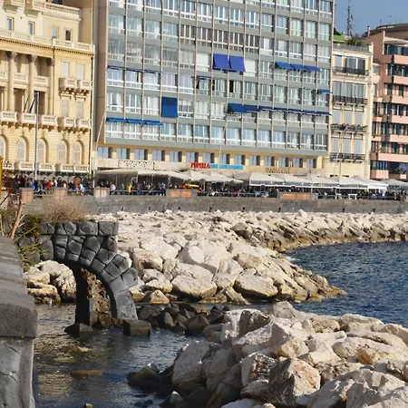 Dimora Megaride 2* Napoli
