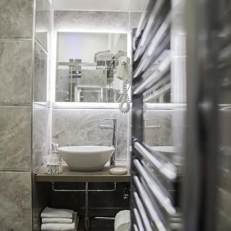 Royal Luxury Gasthof 3*