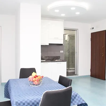 Mondo Suites Apartments Apartment Naples