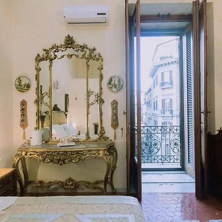 Bed & Breakfast Atmosfere Del Centro Storico 3*
