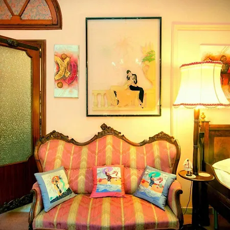 Bed & Breakfast Atmosfere Del Centro Storico Neapel