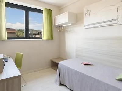 Cristina Hotel