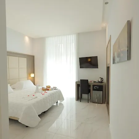 Hotel Garibaldi 3*