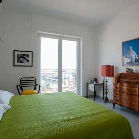 Pensjonat Ichome - Maison D'artiste Neapol