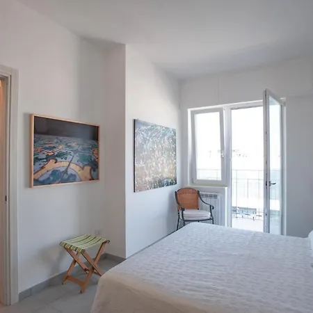 Ichome - Maison D'artiste Neapol