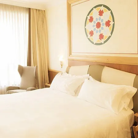 Otel Renaissance Mediterraneo 4*